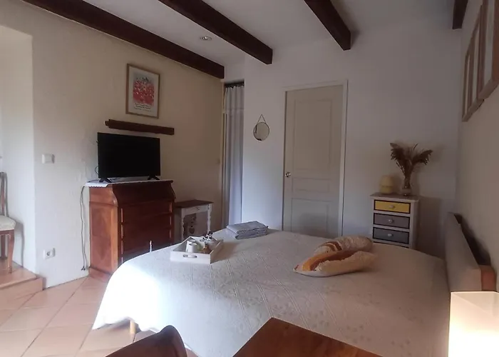 Casa rural Indépendante, Au Calme Douillette Et Confort Itzac