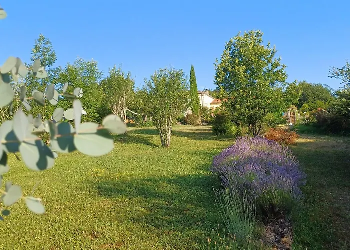 Casa rural Indépendante, Au Calme Douillette Et Confort Itzac